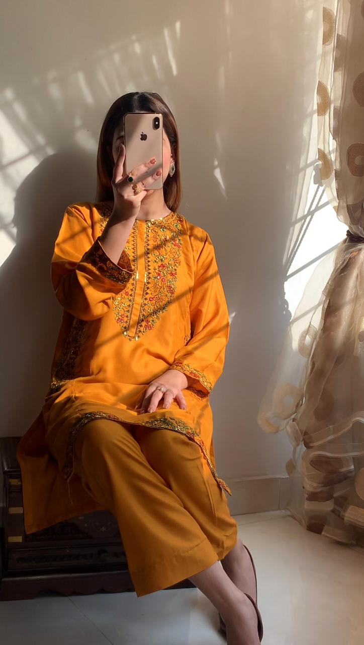 Pocket Sequence Arabic Lawn Embroidary 2pcs