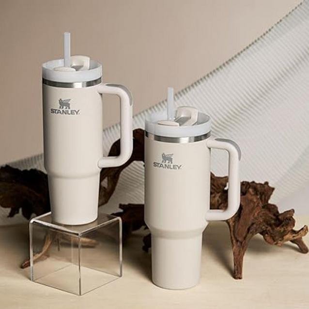 The Quencher H2.0 Flowstate™ Tumbler